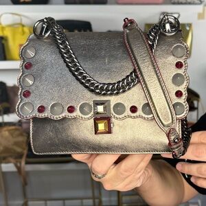 @kayleea90 METALLIC FLAP BAG 75/75 USED